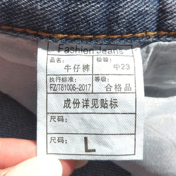 Money & Honey Heart Embroidered Knee Straight Leg Medium Wash High Rise Jeans L - Picture 10 of 16